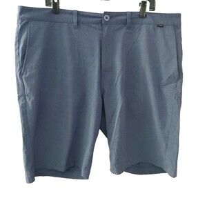 Travis Mathew Shorts Men's Sz 40 Blue Golf Casual Preppy Performance Logo